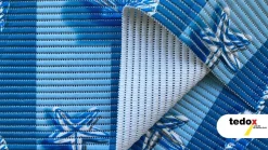 Badgarnitur Muscheln Streifen Blau