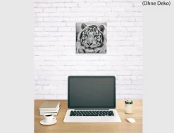 Bild Tiger Schwarz Weiß mit grünen Augen