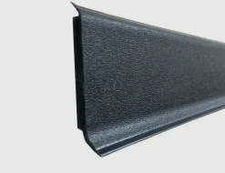 Hartschaum-Sockelleiste Schwarz