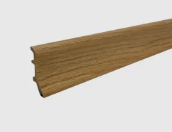 Sockelleiste mit Kabelkanal
