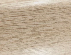 Sockelleiste mit Kabelkanal